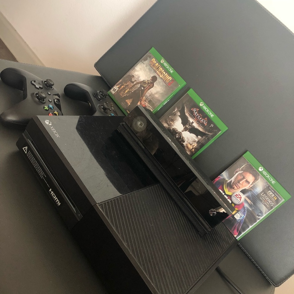 Xbox One - Picture 4 of 4
